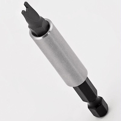 692 J100