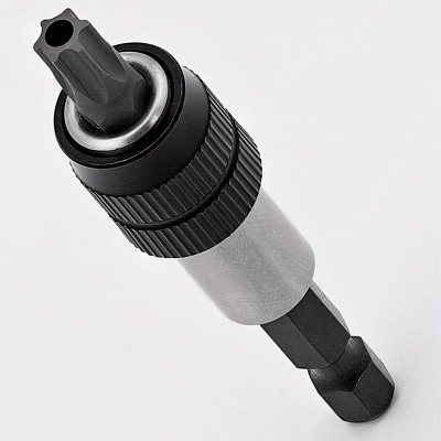 692 J100